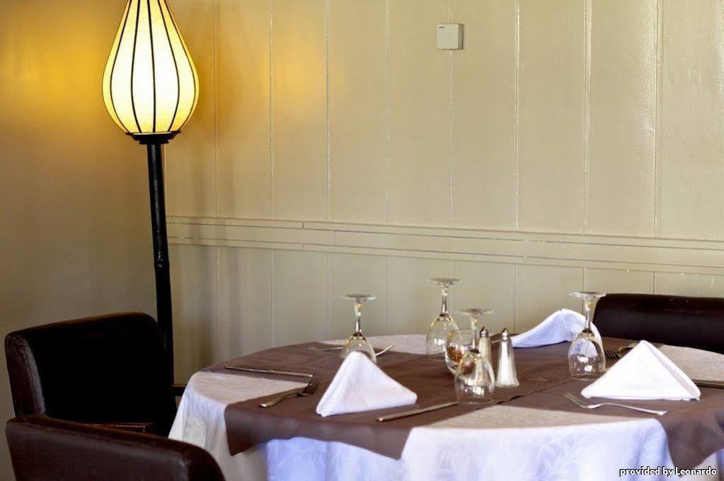 Hotel Le Saint Denis Ресторан фото