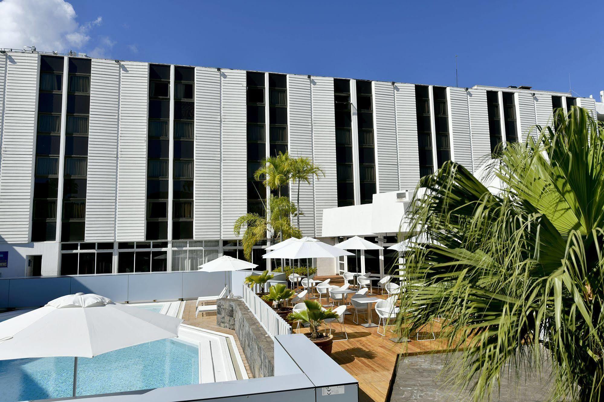 Hotel Le Saint Denis Экстерьер фото