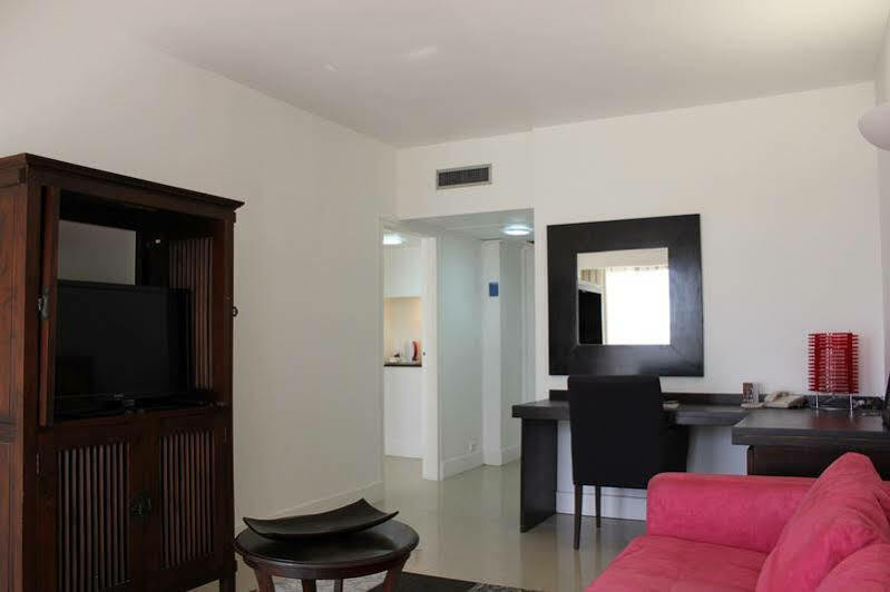 Hotel Le Saint Denis Экстерьер фото